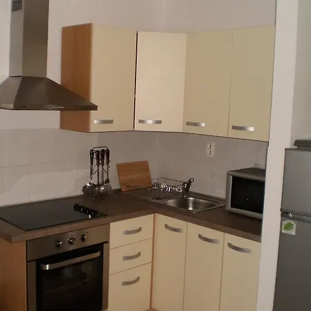 Apartamento Vala Rogoznica (Sibenik-Knin)