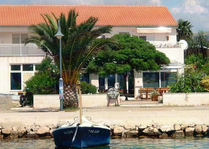 Vala Rogoznica (Sibenik-Knin)