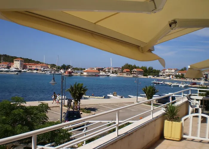 Διαμέρισμα Vala *